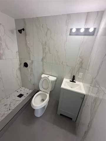 $2,600 | 514 Manhattan Drive, Orlando, FL 32839