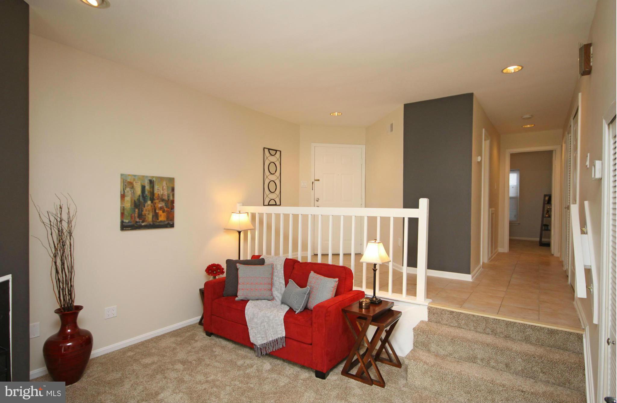 4 Fallen Tree Court, Unit 4A Baltimore, MD 21227 - Photo 5 of 18 Living Room