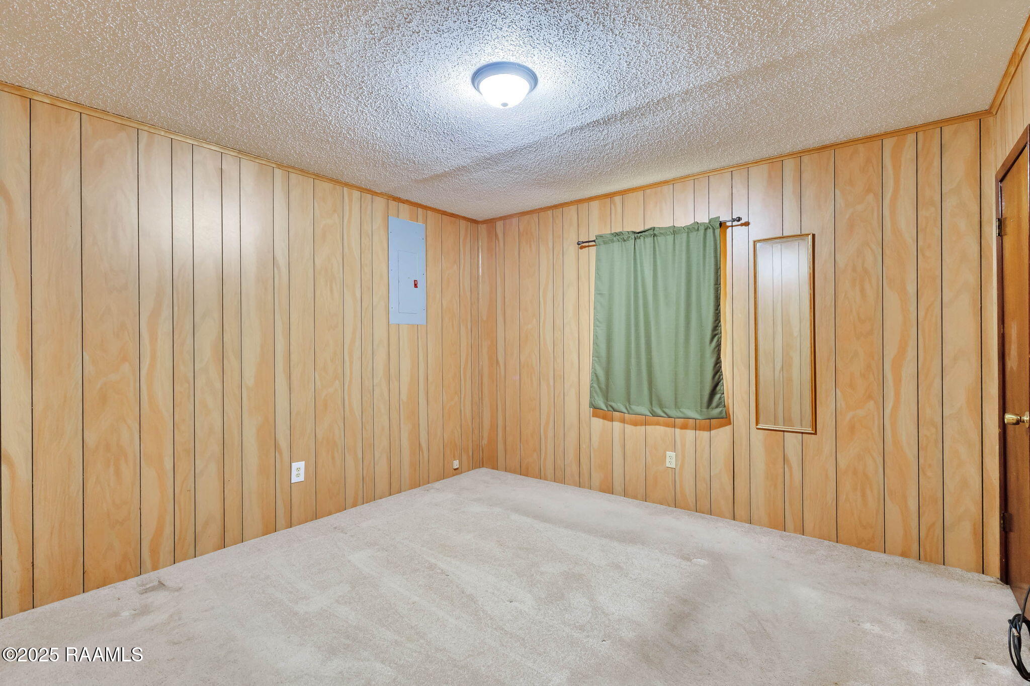 11935 Judge Doucet Road Abbeville, LA 70510 - Photo 11 of 15 12-web-or-mls-11935 Judge Doucet-12