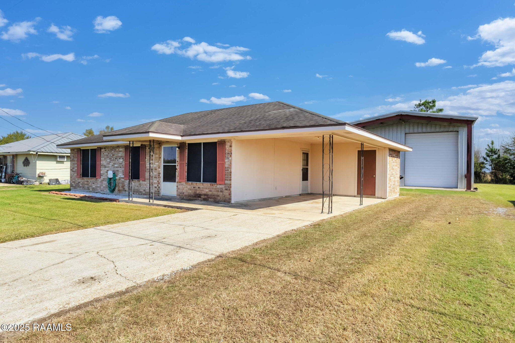 11935 Judge Doucet Road Abbeville, LA 70510 - Photo 2 of 15 2-web-or-mls-11935 Judge Doucet-2