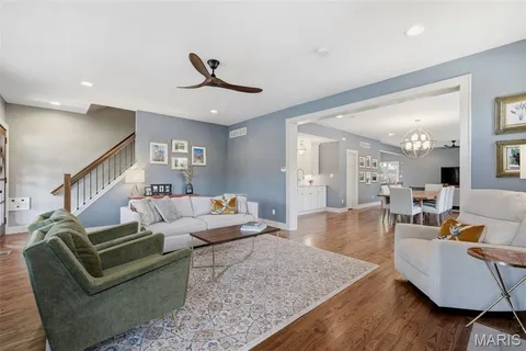 $575,000 | 3890 McDonald Avenue, St. Louis, MO 63116