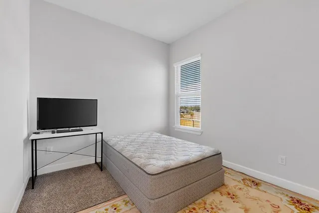 $2,400 | 11900 Dillon Falls Drive, Austin, TX 78747