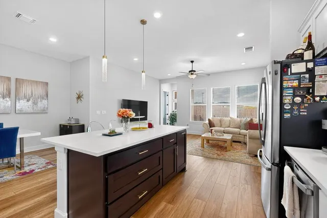 $2,400 | 11900 Dillon Falls Drive, Austin, TX 78747