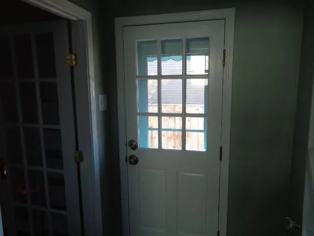 $1,600 | 525 Derbigny Street, Gretna, LA 70053