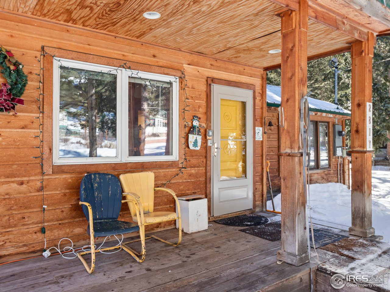 2817 Riverside Drive Lyons, CO 80540 - Photo 20 of 27 front porch