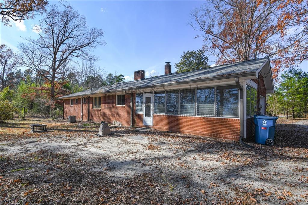 2715 Kivett Drive Greensboro, NC 27407 - Photo 35 of 42