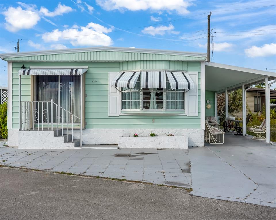 8517 Southwest 16th Place Davie, FL 33324 - Photo 11 of 28 a front view of a house