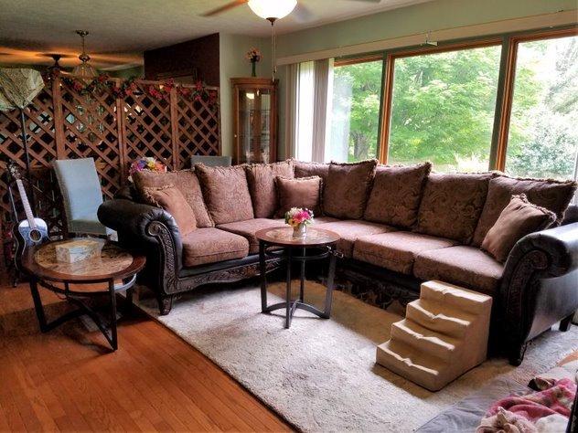 139 Fulton Road Harrogate, TN 37752 - Photo 19 of 38 7. Up living room3