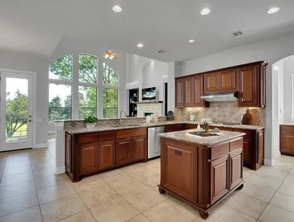 $5,300 | 1921 University Club Drive, Austin, TX 78732