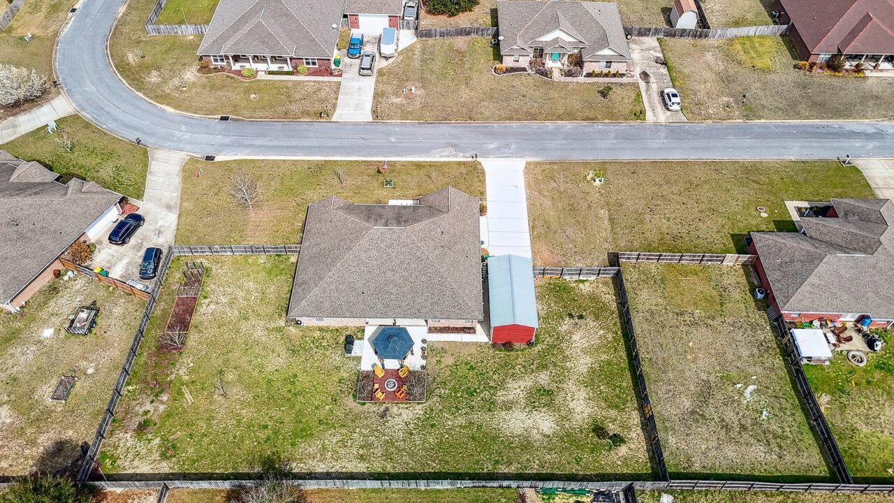 6256 Evan Circle Crestview, FL 32536 - Photo 42 of 46 swimming pool view with sitting space