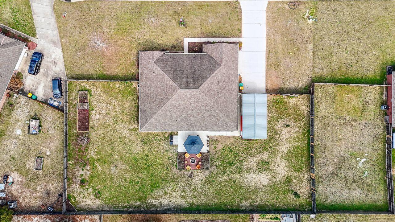 6256 Evan Circle Crestview, FL 32536 - Photo 43 of 46 view of a bathroom