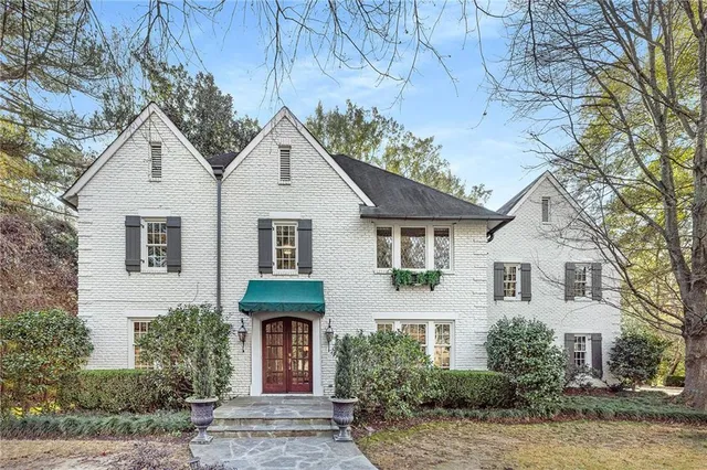$1,045,000 | 965 Landmark Drive Northeast, Atlanta, GA 30342