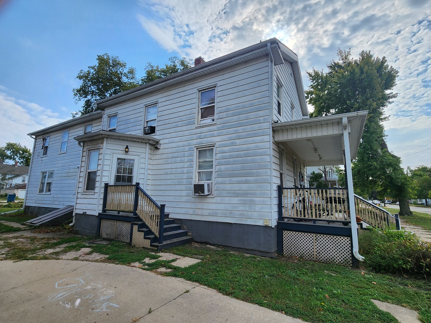 1116 Paul Street Ottawa, IL 61350 - Photo 4 of 26