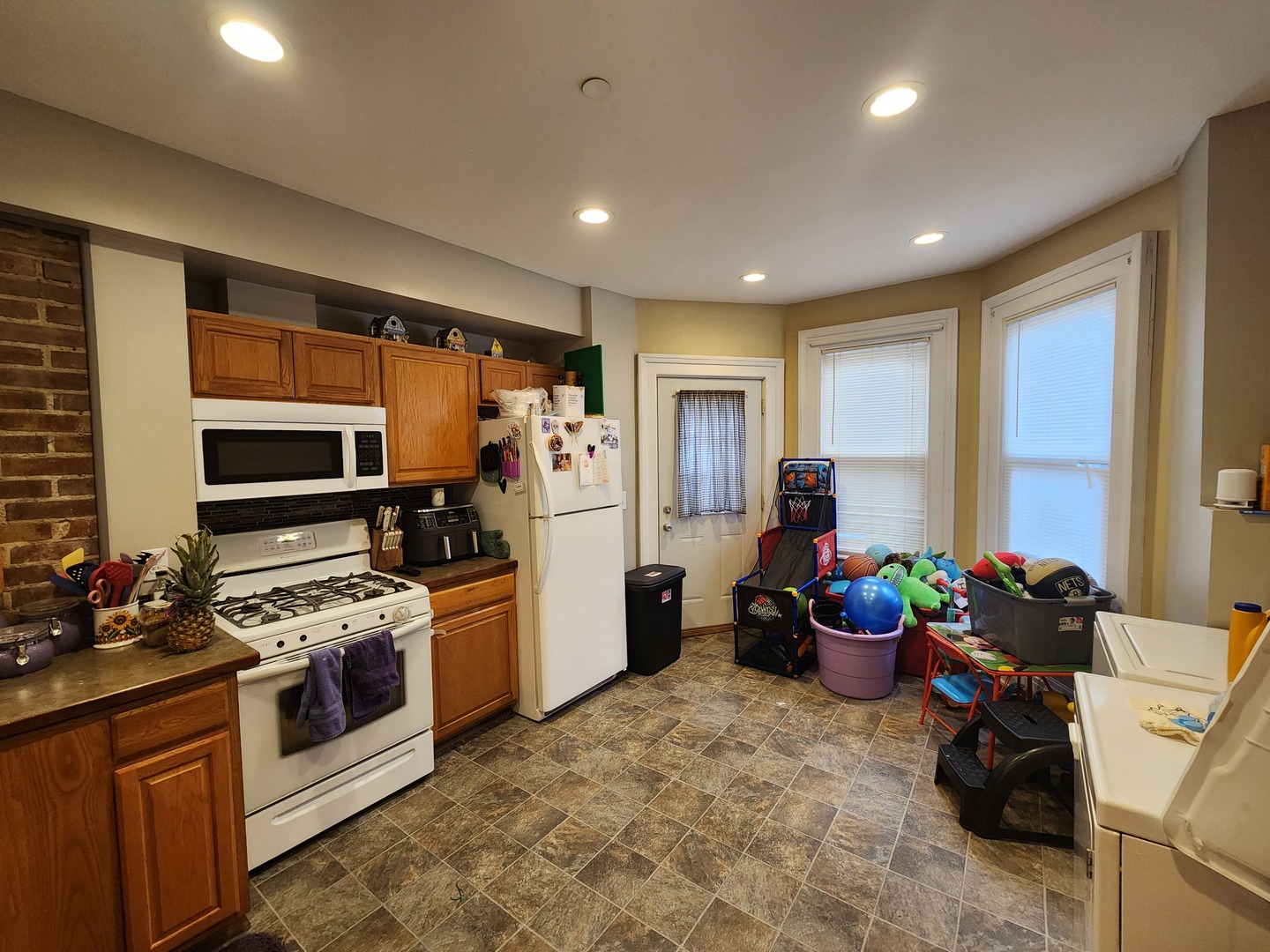 1116 Paul Street Ottawa, IL 61350 - Photo 8 of 26