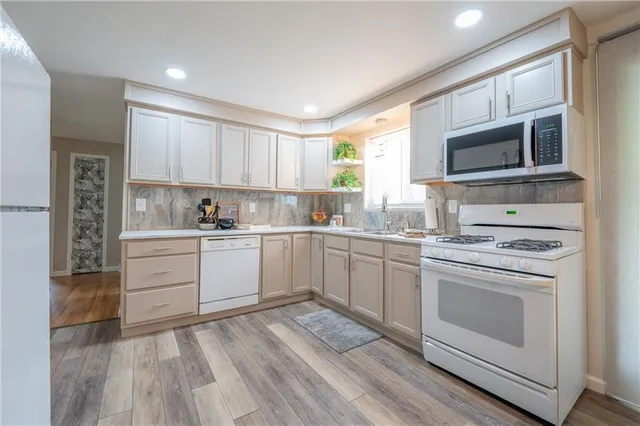 $263,999 | 4974 Highway 982, Latrobe, PA 15650