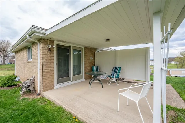 $263,999 | 4974 Highway 982, Latrobe, PA 15650