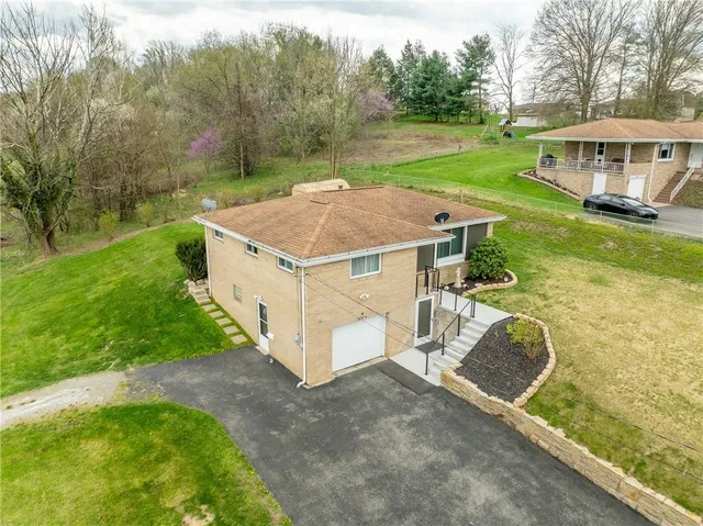 $263,999 | 4974 Highway 982, Latrobe, PA 15650