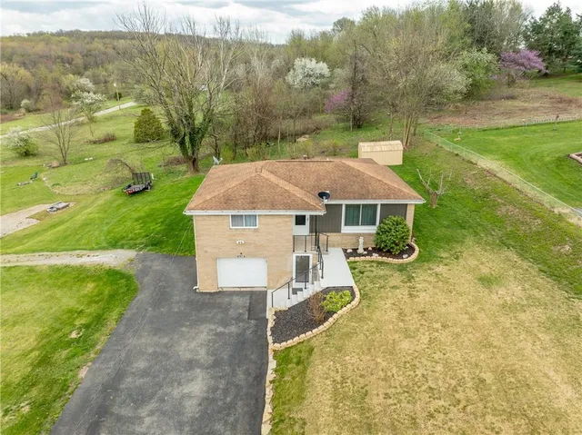 $263,999 | 4974 Highway 982, Latrobe, PA 15650