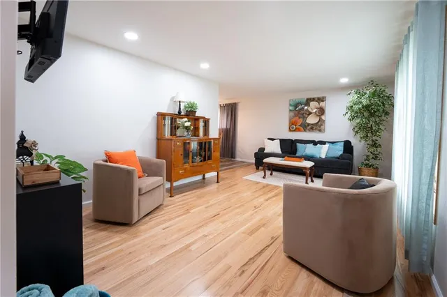 $263,999 | 4974 Highway 982, Latrobe, PA 15650