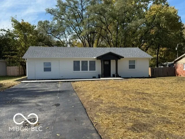 $249,999 | 5912 Grandview Drive, Indianapolis, IN 46228