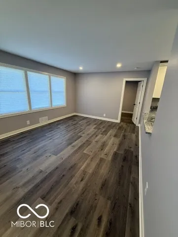 $249,999 | 5912 Grandview Drive, Indianapolis, IN 46228