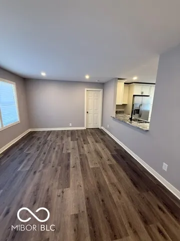 $249,999 | 5912 Grandview Drive, Indianapolis, IN 46228