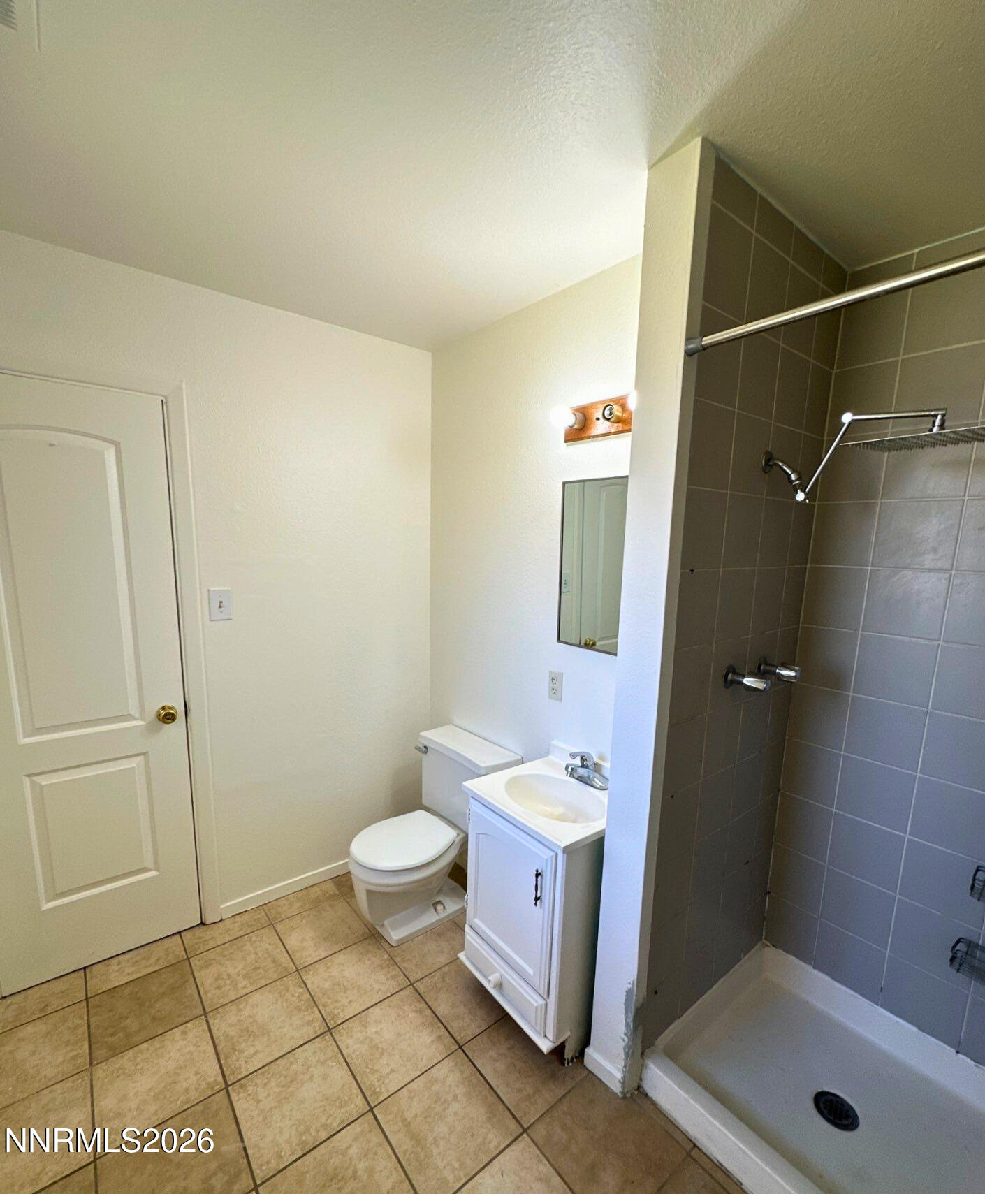 1160 Beldon Way Reno, NV 89503 - Photo 4 of 7 75aad00b-77c8-42fb-a827-552285e457ef