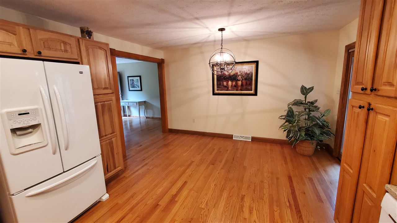 6201 Little 7 Mile Road Huntington, WV 25702 - Photo 5 of 18 Gallery Image 5