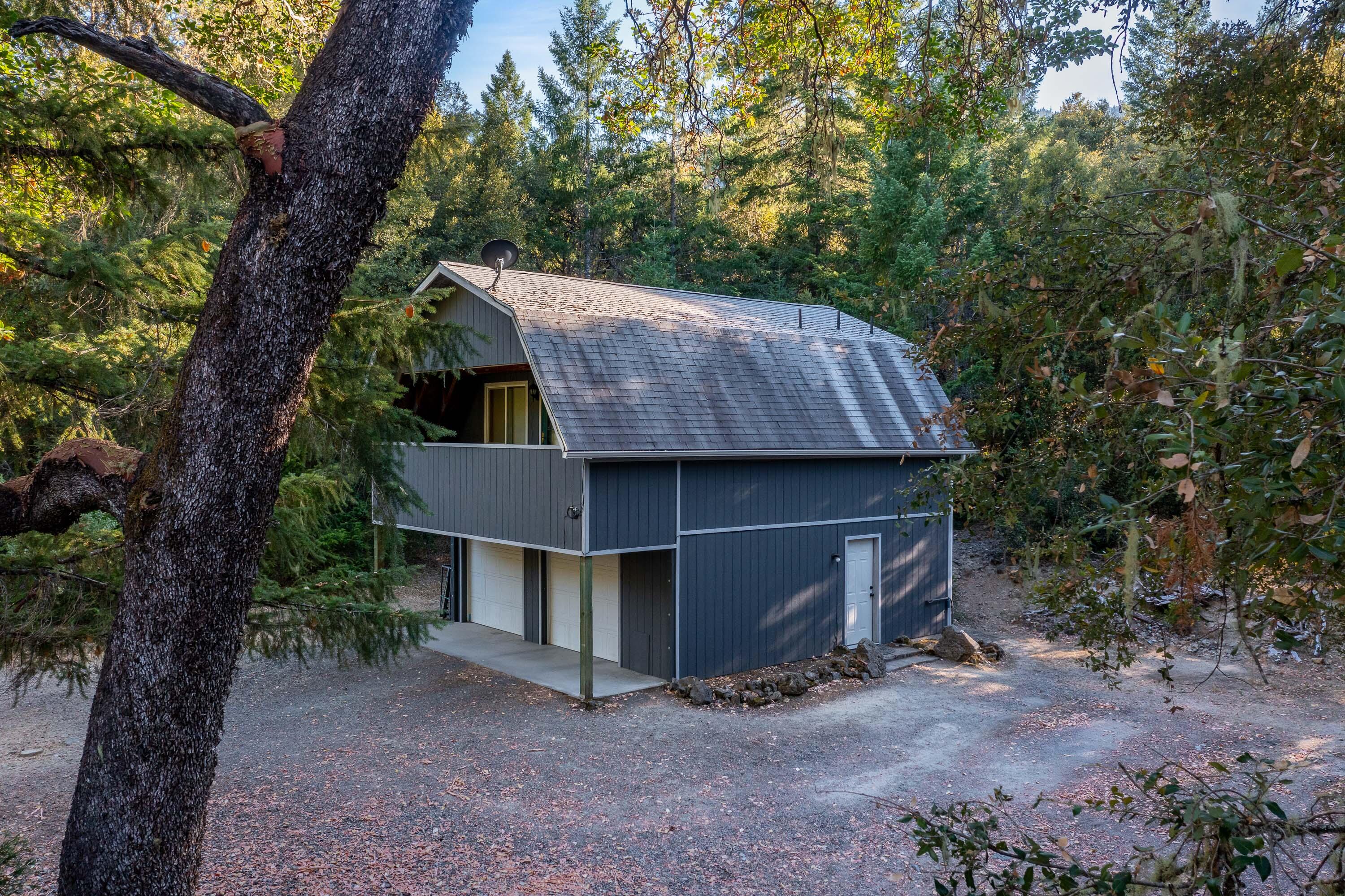 3140 Winona Road Grants Pass, OR 97526 - Photo 7 of 34 DRONE (8 of 8)