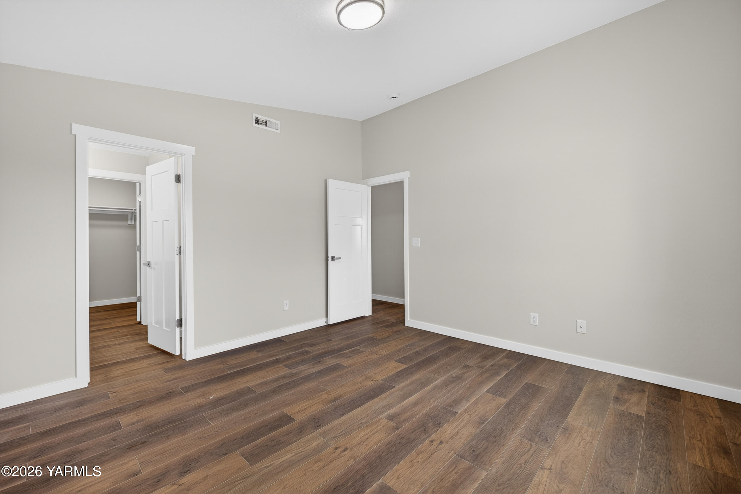 401 West Bonnieview Road Grandview, WA 98930 - Photo 7 of 35 4T3A9624