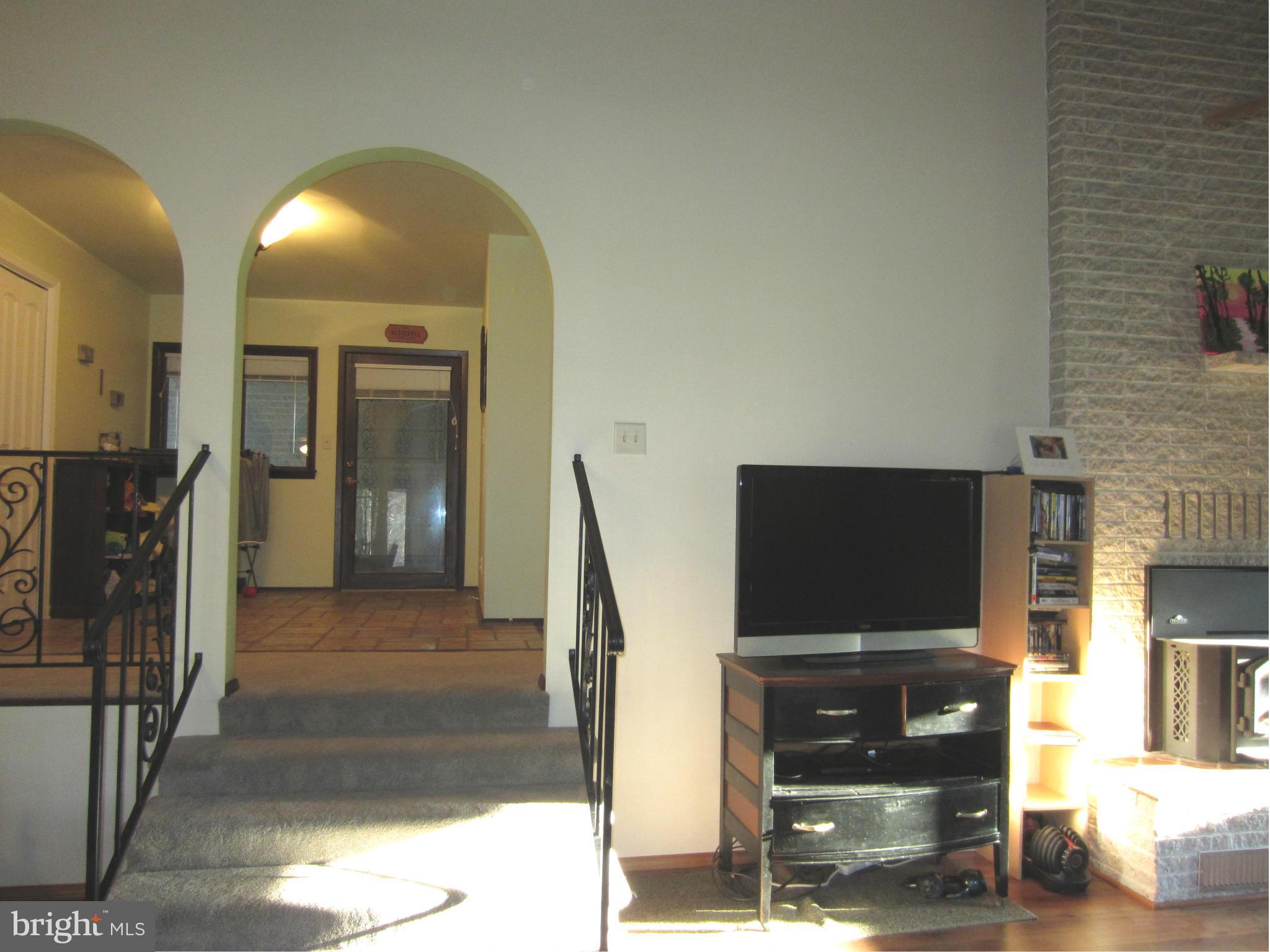 320 Bachmans Valley Road Westminster, MD 21158 - Photo 19 of 30 Family Room