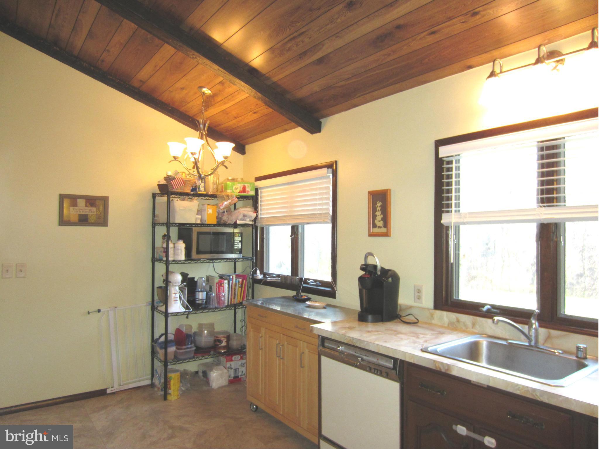 320 Bachmans Valley Road Westminster, MD 21158 - Photo 25 of 30 Kitchen