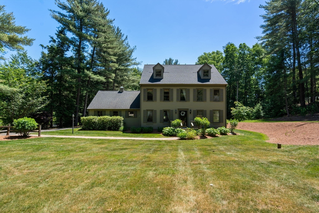 180 Loomis Ridge Road Westfield, MA 01085 - Photo 2 of 39