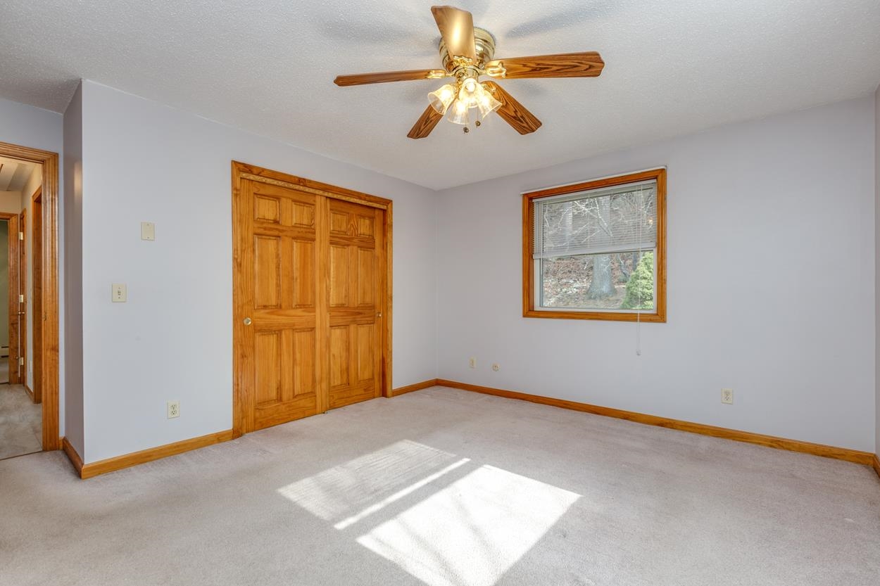 169 Weston Road Manchester, NH 03103 - Photo 8 of 40