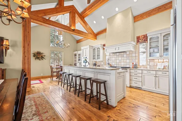 $5,600,000 | 442 Sugarloaf Place, Donnelly, ID 83615