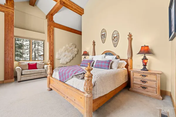 $5,600,000 | 442 Sugarloaf Place, Donnelly, ID 83615