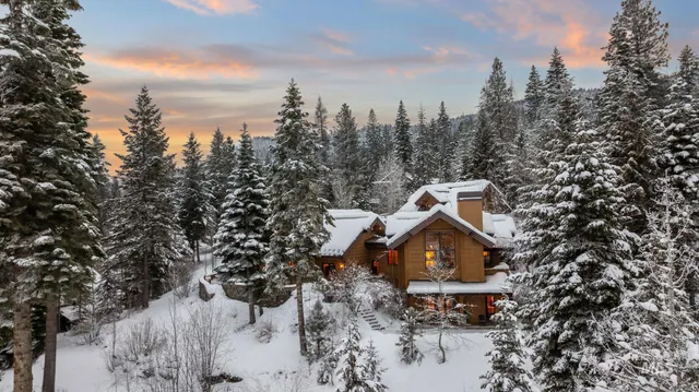 $5,600,000 | 442 Sugarloaf Place, Donnelly, ID 83615