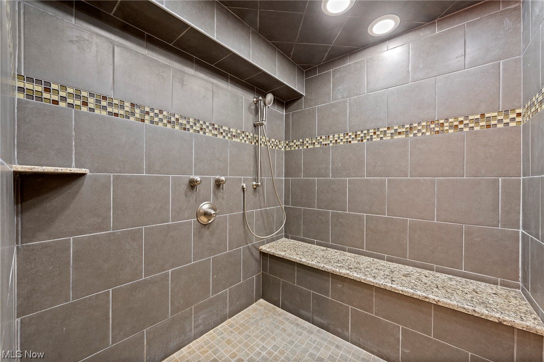 36800 Bainbridge Road Solon, OH 44139 - Photo 36 of 36 Gallery Image 36