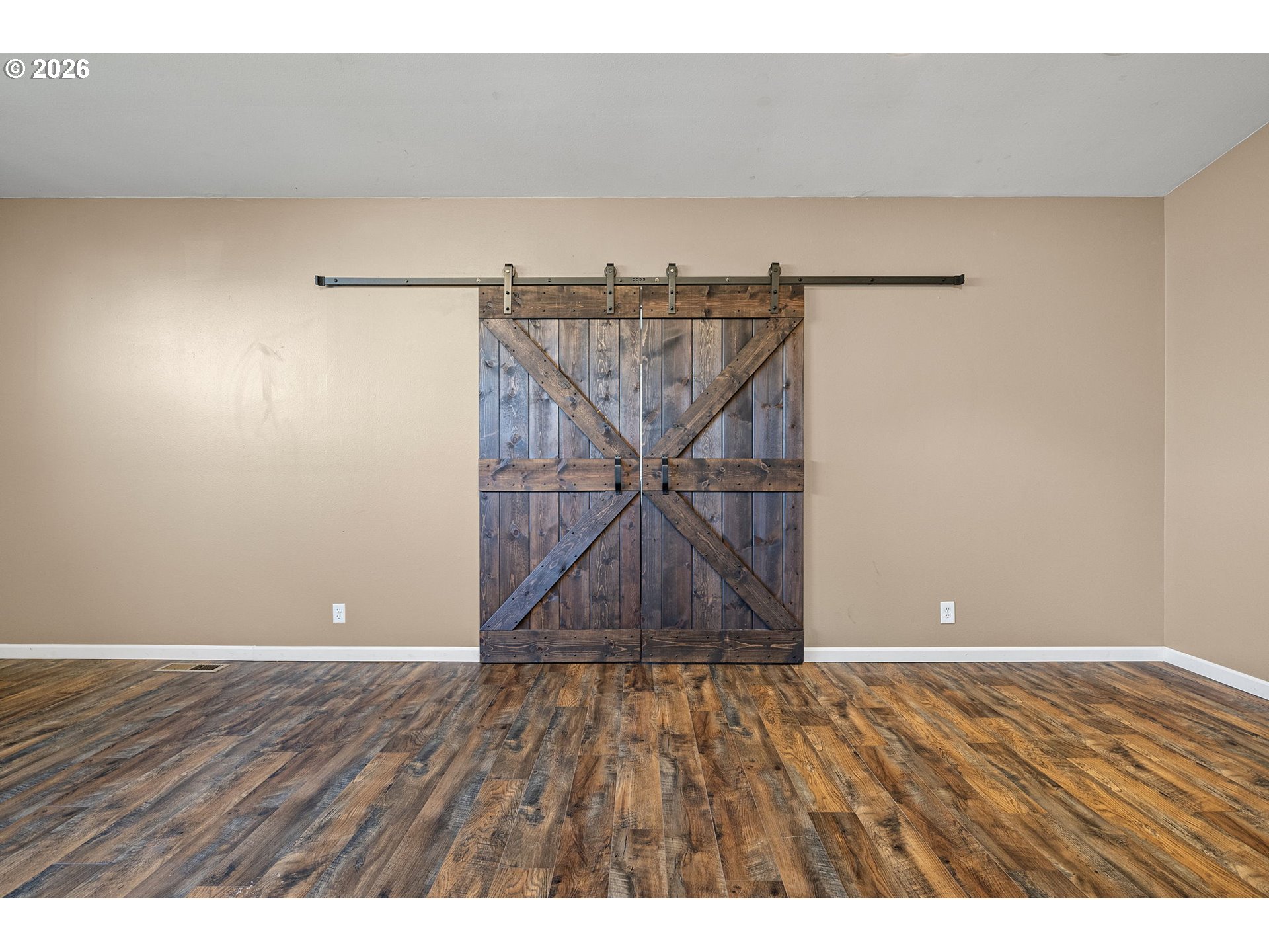 2577 Elysium Avenue Eugene, OR 97401 - Photo 26 of 47