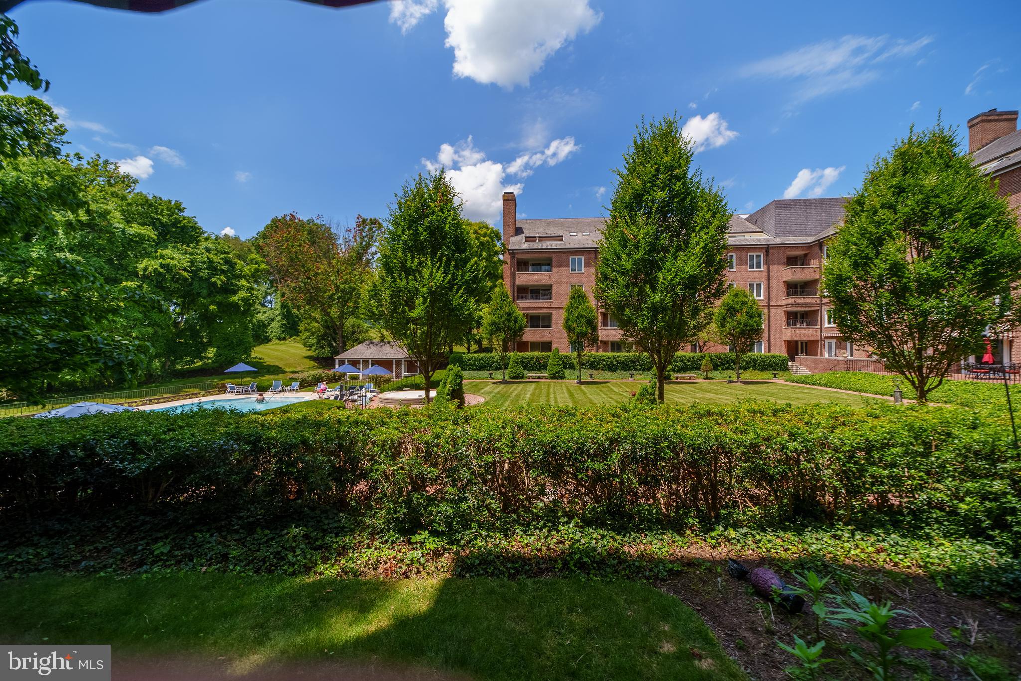 2331 Old Court Road, Unit 111 Baltimore, MD 21208 - Photo 24 of 71 Landscaping