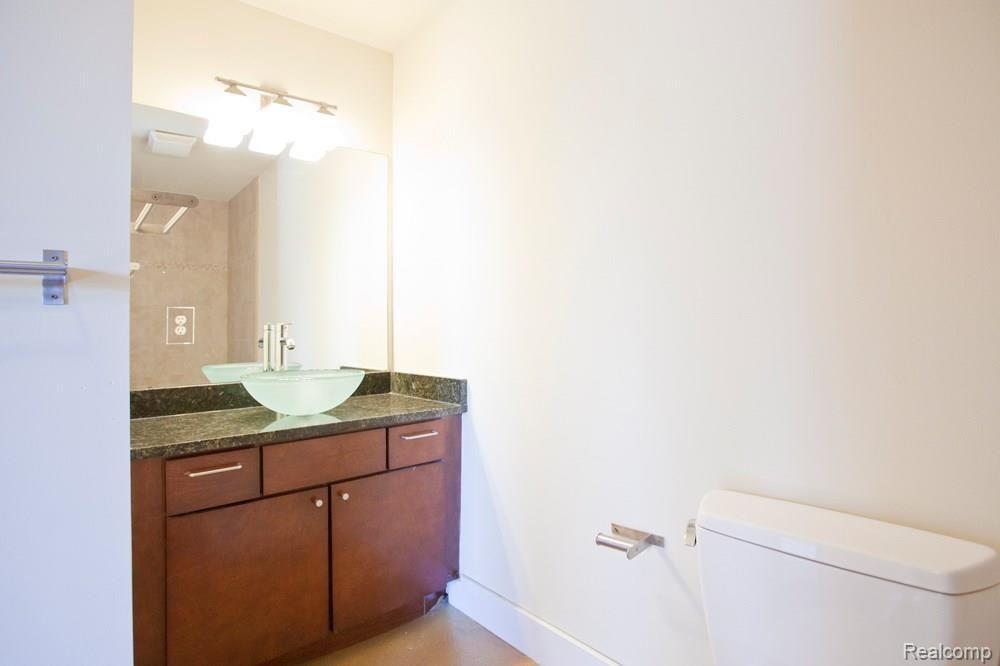 2915 John R Street, Unit 211 Detroit, MI 48201 - Photo 12 of 13