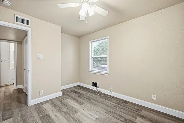 $675 | 817 South Elm Street, Unit 2, Sherman, TX 75090