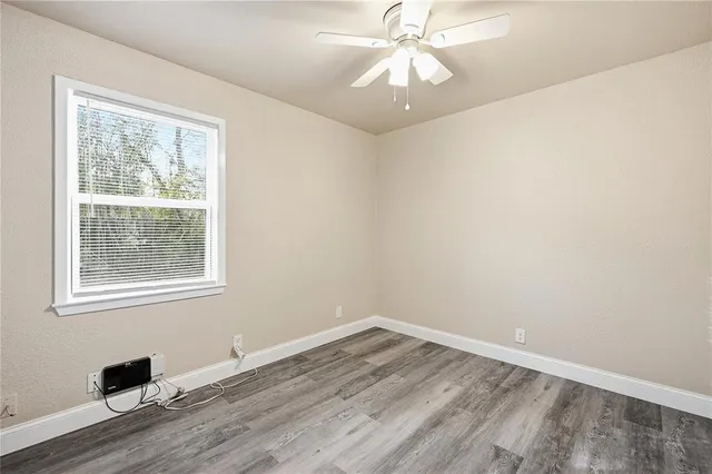 $675 | 817 South Elm Street, Unit 2, Sherman, TX 75090