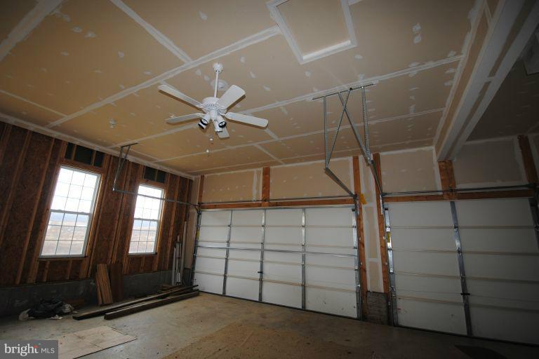 51 Byron Road Gerrardstown, WV 25420 - Photo 9 of 13 Garage