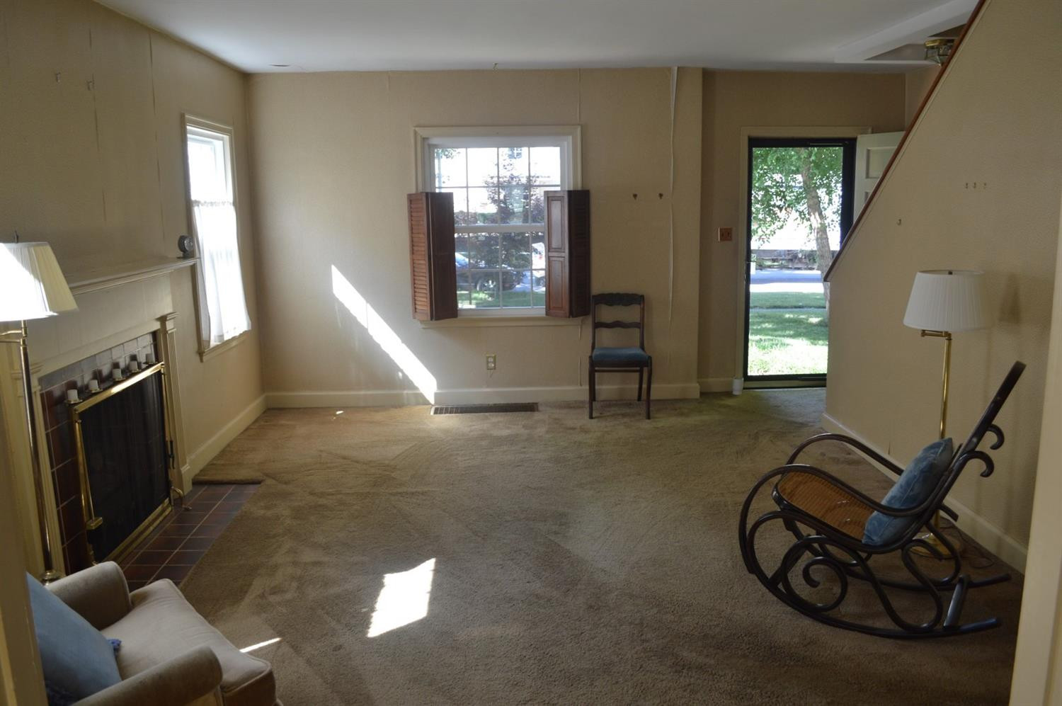 421 Cochran Road Lexington, KY 40502 - Photo 5 of 40 Listing Photo
