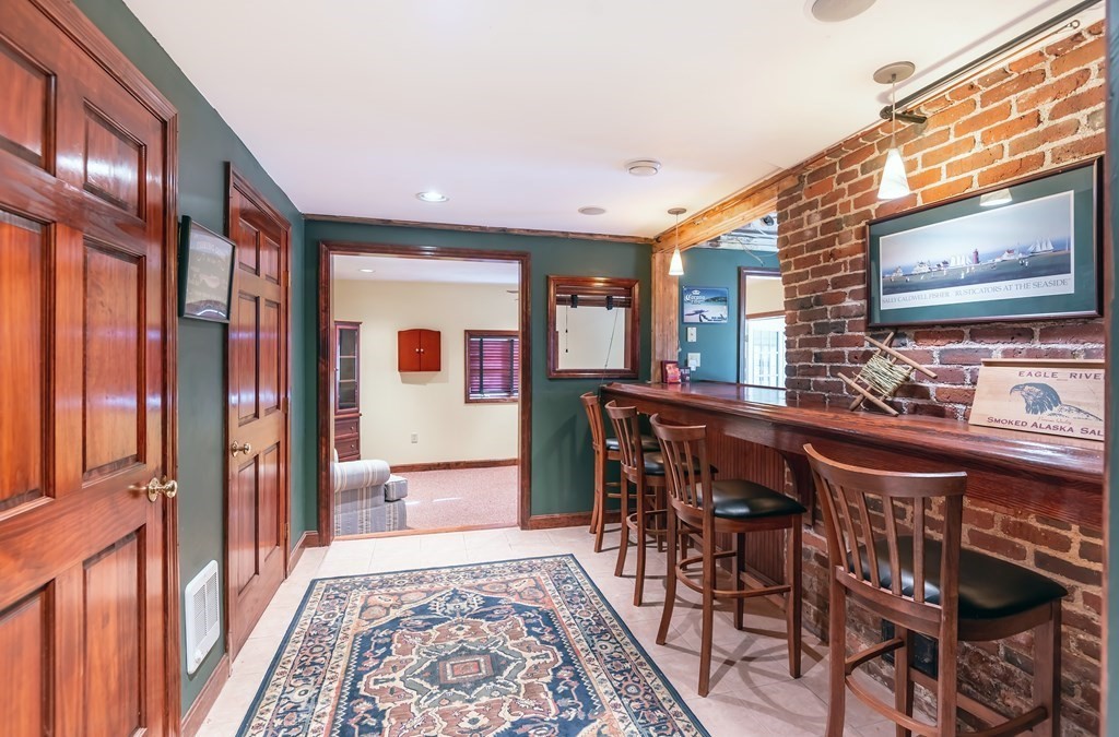 46 Cutler Road Andover, MA 01810 - Photo 23 of 31 Gallery Image 23