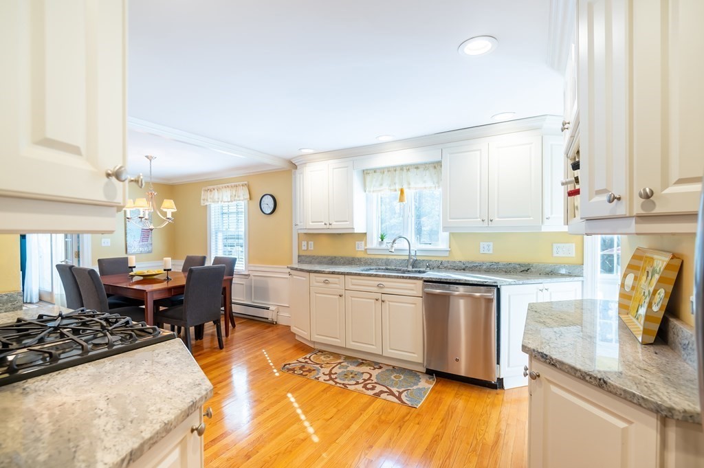 46 Cutler Road Andover, MA 01810 - Photo 9 of 31 Gallery Image 9