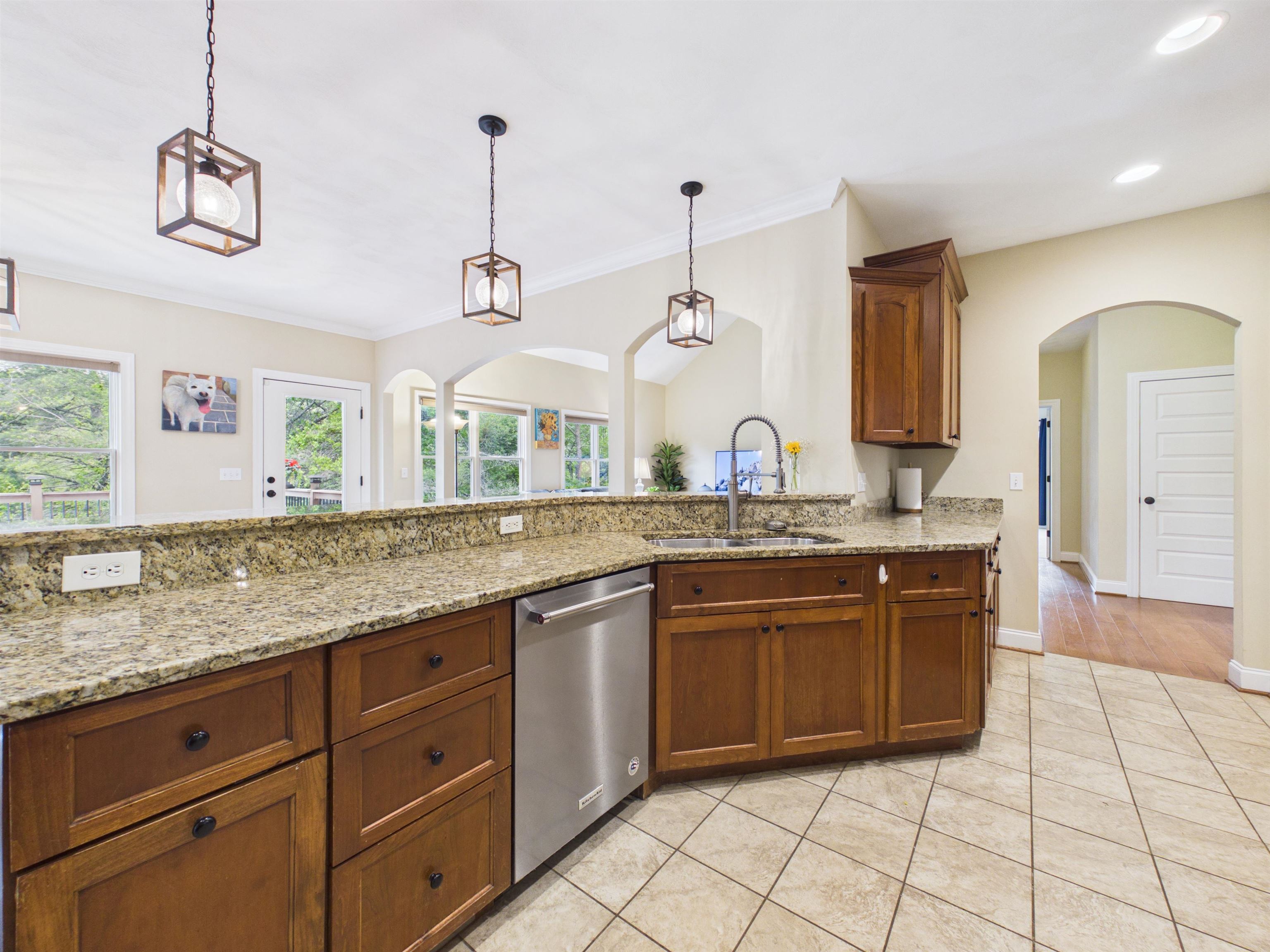 212 Bishop Road Blacksburg, VA 24060 - Photo 14 of 79 Gallery Image 14