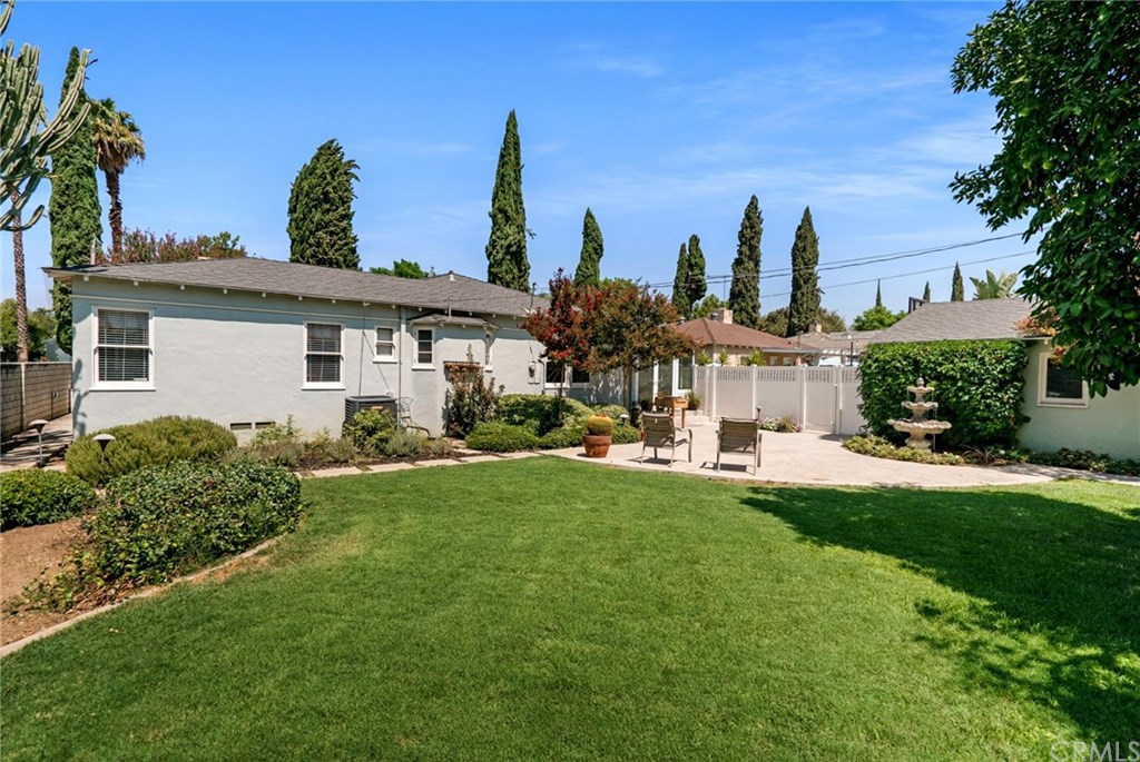 4682 Sunnyside Drive Riverside, CA 92506 - Photo 28 of 35 Gorgeous park-like backyard is a quarter acre in size (10,890 sq ft). Room for a pool.