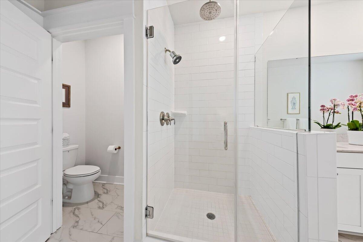 1635 Florentia St Mount, Unit M3 Mount Pleasant, SC 29464 - Photo 27 of 29 Primary ensuite